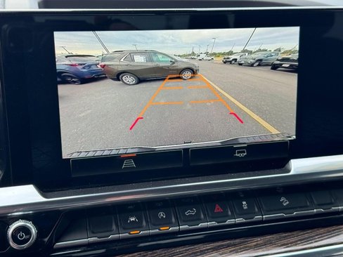 Used 2024 GMC Sierra 1500 Elevation image 22