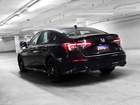 Used 2025 Honda Civic Sport image 5