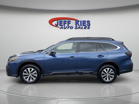 Used 2022 Subaru Outback Premium image 4