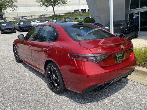 New 2025 Alfa Romeo Giulia AWD w/ Driving Assist Package image 7