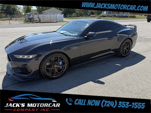 Used 2024 Ford Mustang GT Premium w/ GT Performance Package image 2