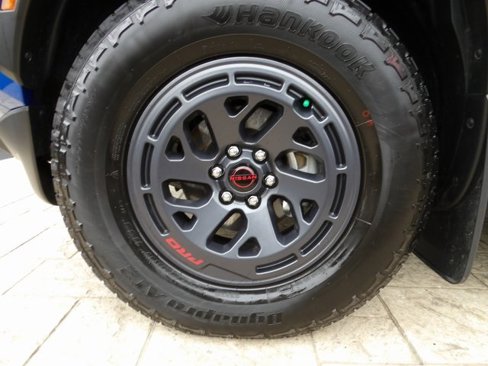 Certified 2025 Nissan Frontier Pro-X w/ Pro Convenience Package image 14