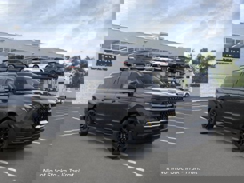 New 2025 Lincoln Navigator L Reserve image 7