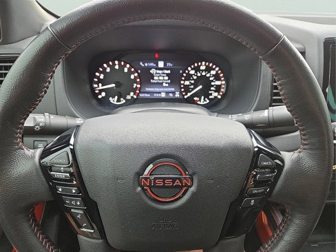 Used 2023 Nissan Frontier PRO-4X w/ Pro Convenience Package image 24
