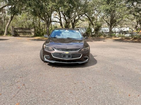 Used 2016 Chevrolet Malibu LT w/ Leather Package image 2