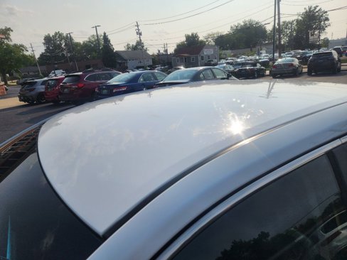 Used 2016 Toyota Camry LE image 7