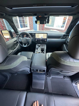 Used 2025 Lexus GX 550 image 20