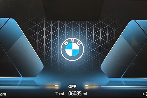 Certified 2025 BMW 330i xDrive Sedan w/ Convenience Package image 16