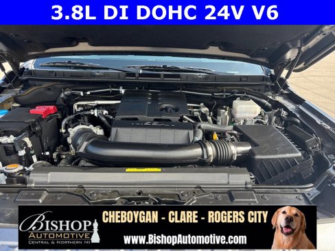 Used 2024 Nissan Frontier SV image 6