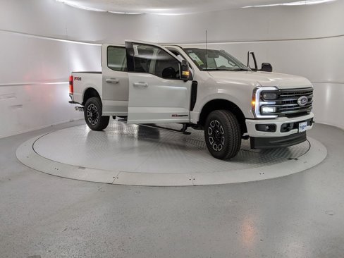 New 2026 Ford F250 Platinum image 25