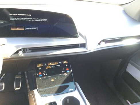 New 2026 Cadillac Vistiq Luxury image 36