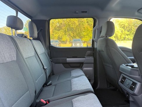 New 2026 Ford F250 XLT w/ XLT Premium Package image 5