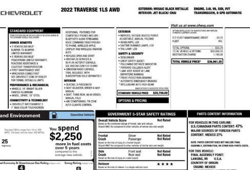 Used 2022 Chevrolet Traverse LS image 19