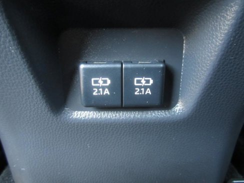Used 2019 Toyota RAV4 XLE Premium image 50