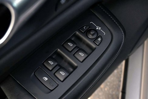 Used 2024 Volvo S60 B5 Core image 15