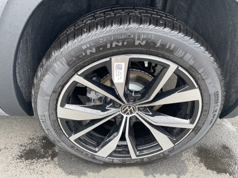 New 2025 Volkswagen Atlas SEL Premium R-Line image 13