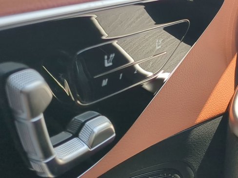 New 2025 Mercedes-Benz C 300 Sedan image 11