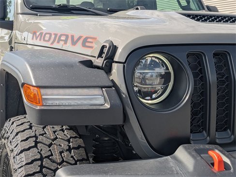 Used 2022 Jeep Gladiator Mojave w/ LED Lighting Group image 11
