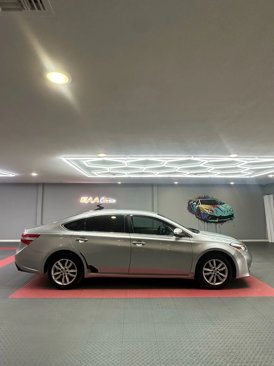 Used 2015 Toyota Avalon XLE image 7