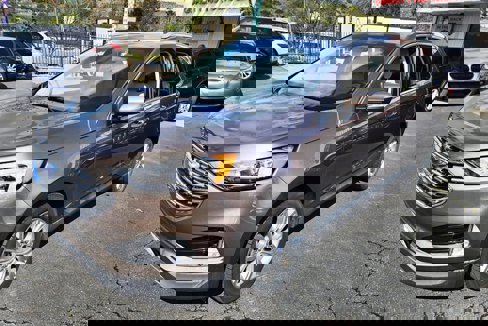 Used 2019 Ford Edge Titanium w/ Cargo Accessory Package image 10