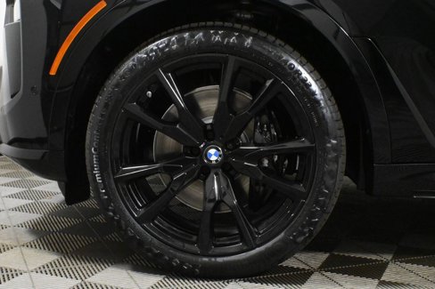 New 2026 BMW X7 xDrive40i w/ M Sport Package image 12