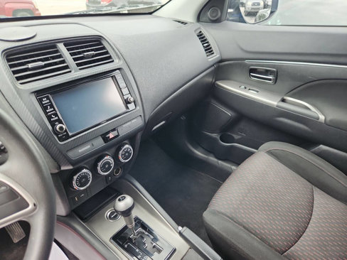 Used 2019 Mitsubishi Outlander Sport LE image 8