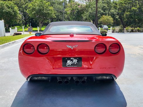 Used 2005 Chevrolet Corvette Convertible w/ Preferred Equipment Group image 15