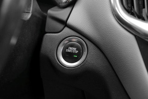 Used 2020 Chevrolet Equinox LT image 26
