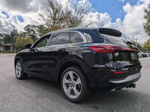 New 2025 Audi Q5 Premium Plus image 12