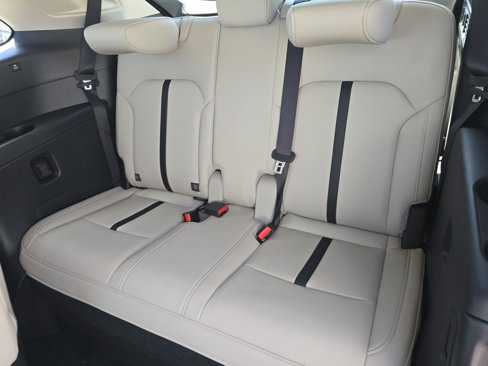 New 2025 MAZDA CX-90 Plug-In Hybrid w/ Preferred image 11