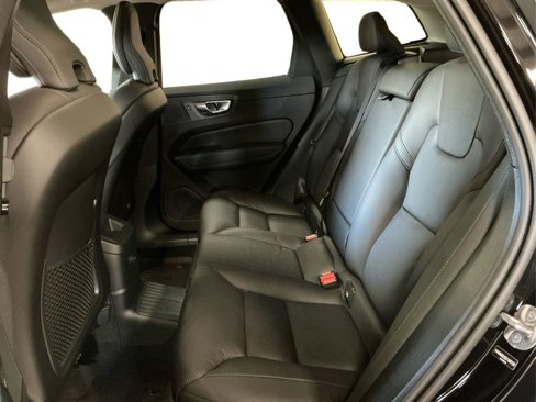 Certified 2025 Volvo XC60 T8 Plus w/ Climate Package image 10