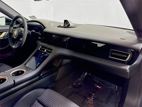 Used 2025 Porsche Taycan 4S image 22