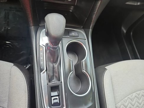 Used 2024 Chevrolet Equinox LT image 12