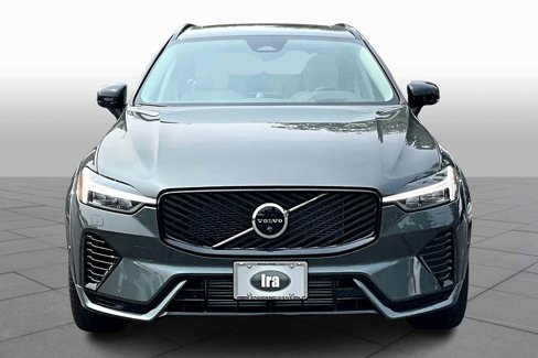 New 2026 Volvo XC60 T8 Ultra image 2
