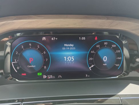 New 2025 Volkswagen Atlas SE image 31