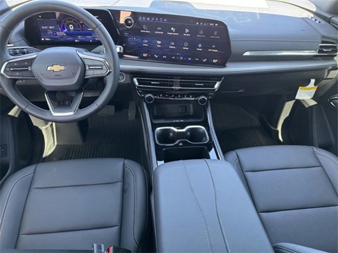 New 2025 Chevrolet Traverse LT w/ Driver Confidence Package image 14