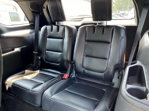 Used 2016 Ford Explorer Limited w/ Equipment Group 303A image 11
