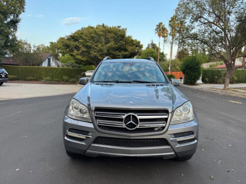 Used 2012 Mercedes-Benz GL 450 4MATIC image 2