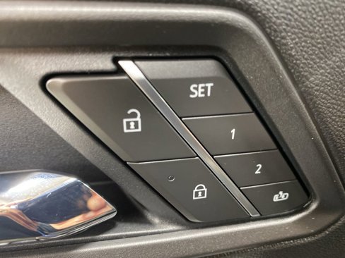 New 2026 Chevrolet Colorado ZR2 w/ Technology Package image 20