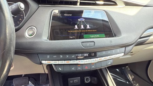 Used 2019 Cadillac XT4 Premium Luxury w/ Enhanced Visibility Package image 20
