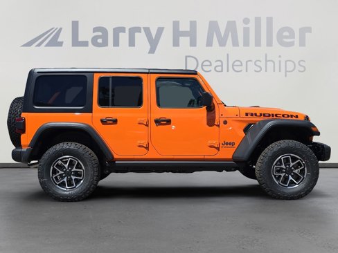 New 2025 Jeep Wrangler Unlimited Rubicon w/ Steel Bumper Group image 6
