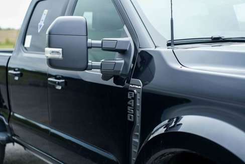 Used 2025 Ford F450 Platinum w/ FX4 Off-Road Package image 9