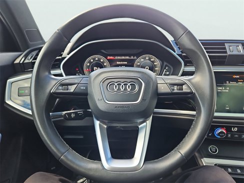 Certified 2023 Audi Q3 2.0T Premium Plus image 33