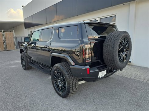 New 2026 GMC Hummer EV SUV w/ LPO, Dark Essentials Package image 4