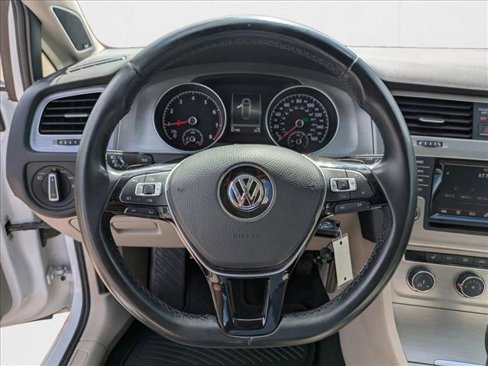 Used 2015 Volkswagen Golf SE w/ Lighting Package image 10