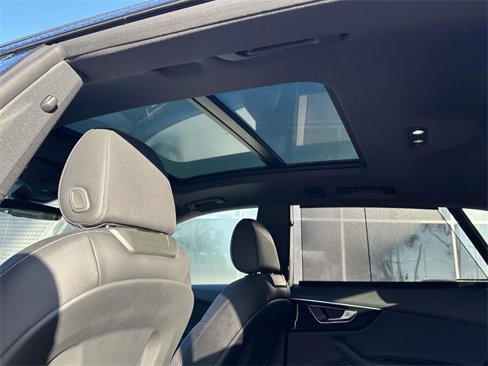 New 2025 Audi Q8 Premium Plus image 6