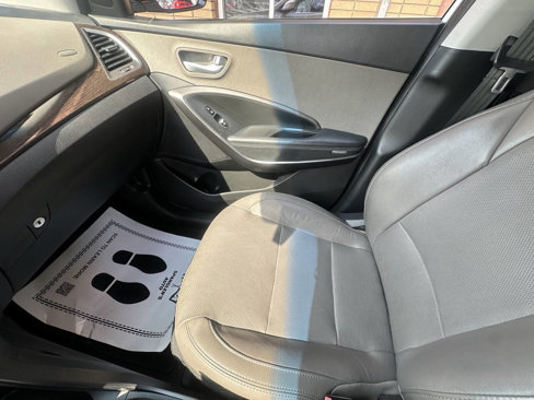 Used 2017 Hyundai Santa Fe Sport image 18