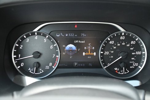 Used 2024 Nissan Frontier SV image 19