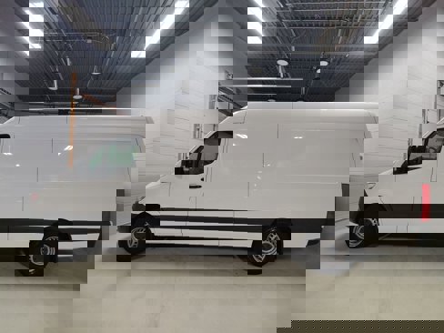 Used 2022 Mercedes-Benz Sprinter 2500 image 15