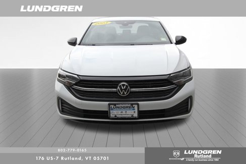 Used 2023 Volkswagen Jetta Sport image 32